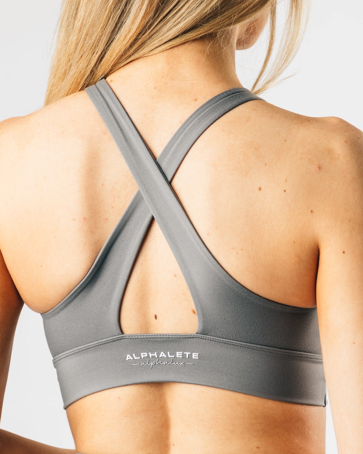 Alphalete Medium-Impact Luxury Sports Bra Quiet Shade Femme | SPU-40690865