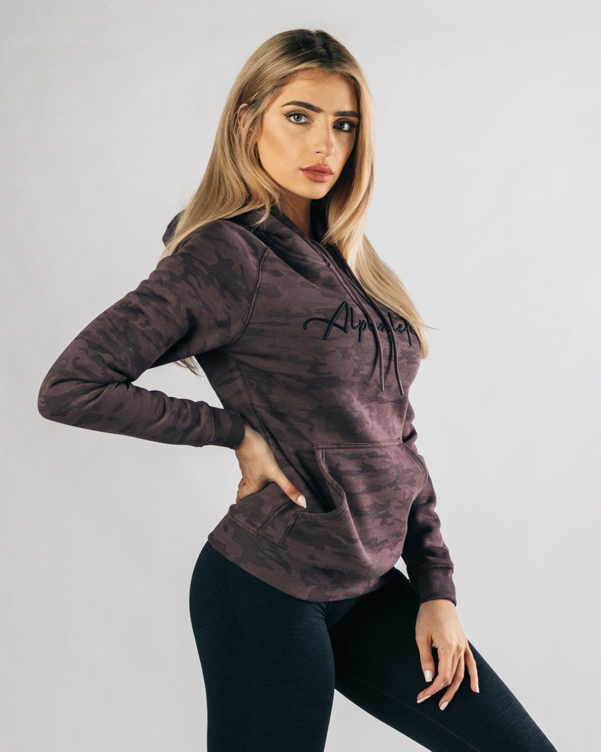 Alphalete Fitted Performance Hoodie Striker Femme | COU-47486344