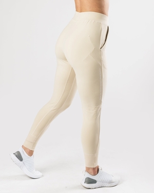 Alphalete 4-Way Stretch Jogger Vanilla Femme | EWX-03928464