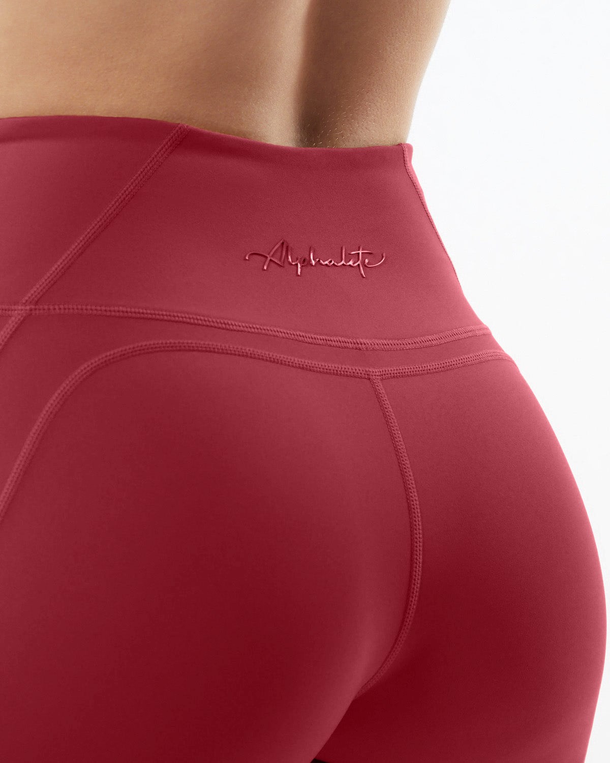 Alphalete High-Waisted Medium Compression 25