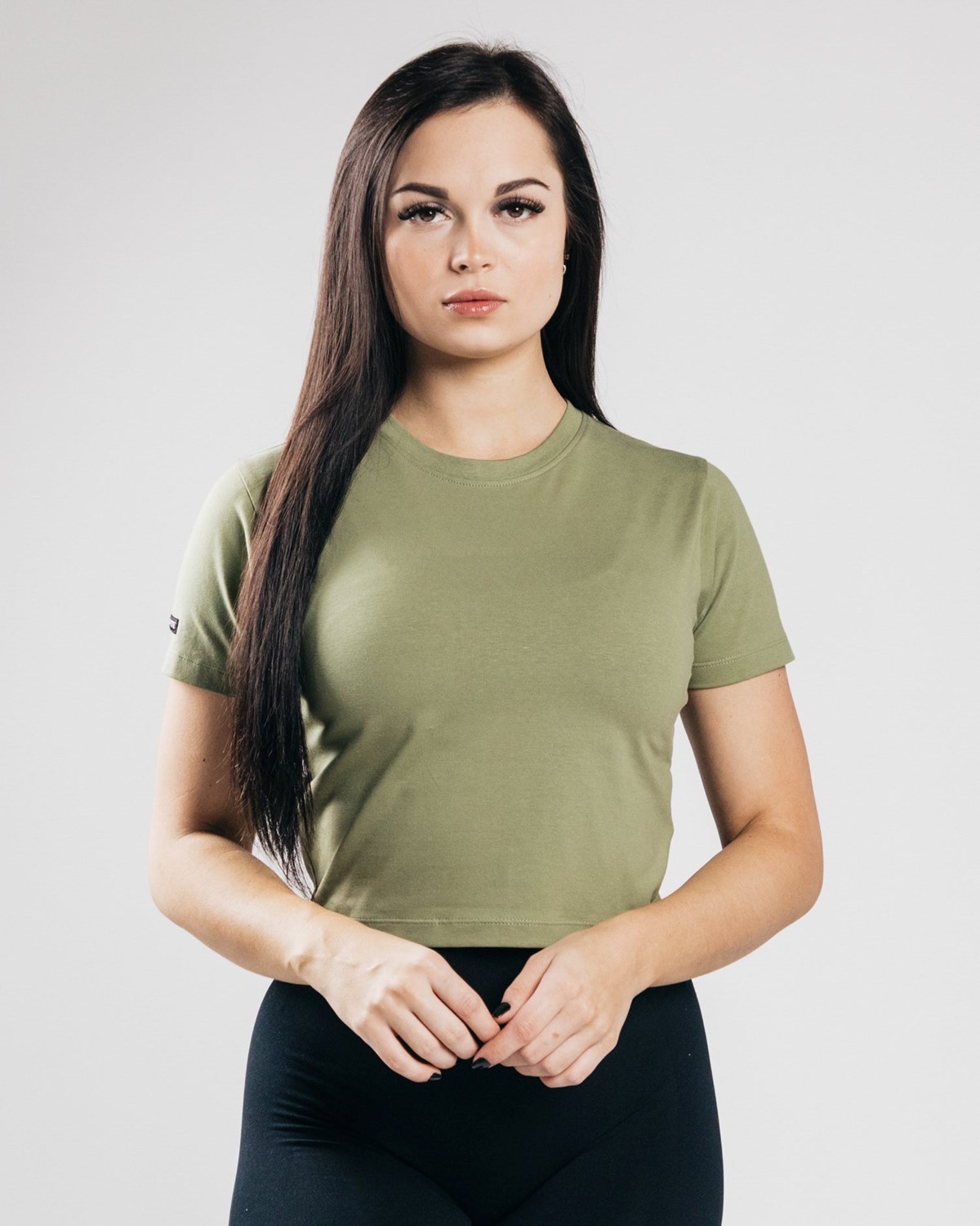 Alphalete Fitted Performance Crop Top Vert Olive Femme | HPL-49723396