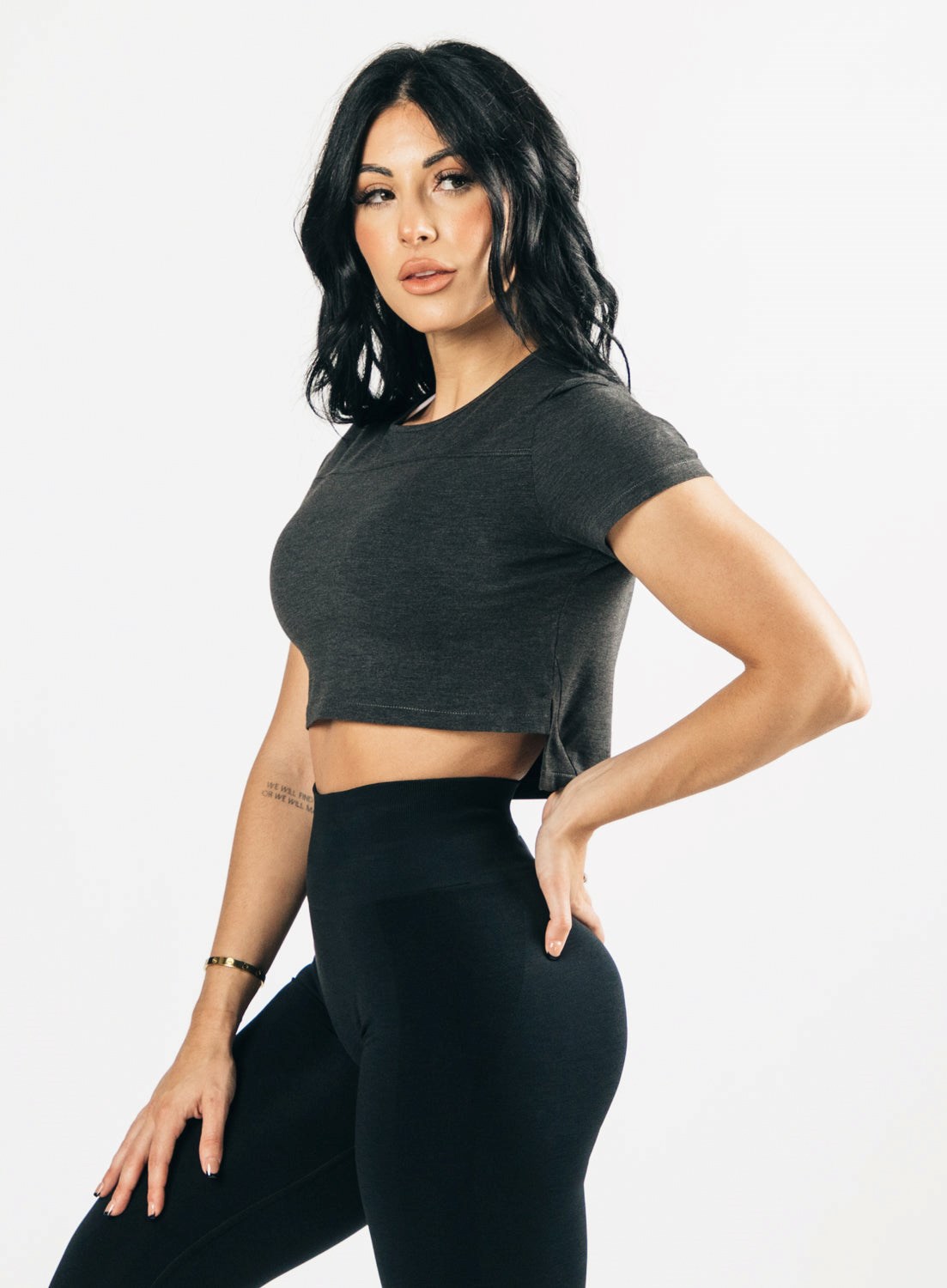 Alphalete Cropped Premium Corta Sleeve Noir Femme | ZXW-13124299