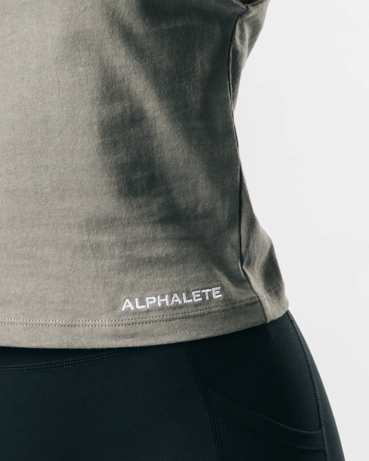 Alphalete Heavy Coton Cutoff Concrete Femme | MDH-78140121