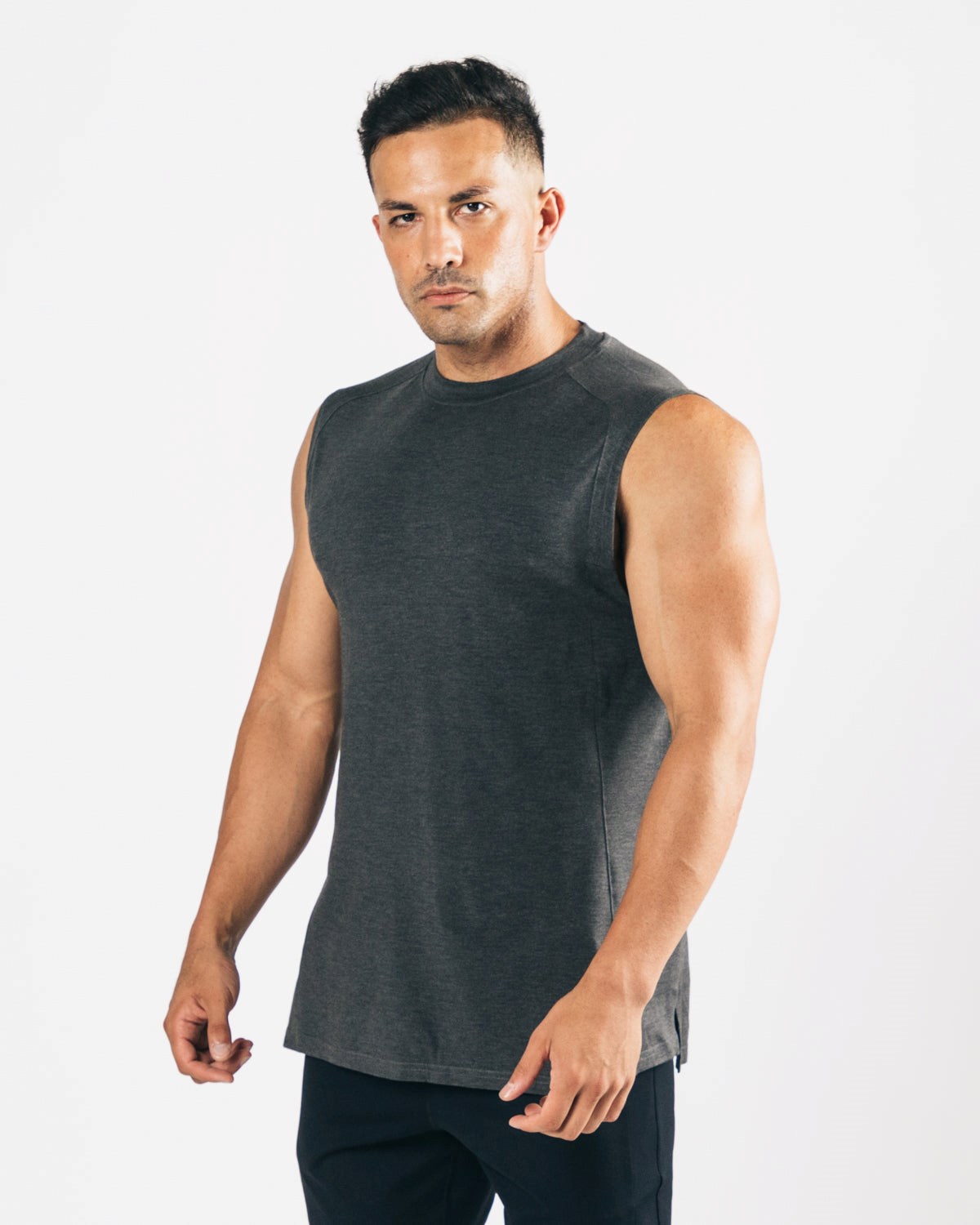 Alphalete High-Neck Premium Cutoff Noir Homme | YYK-06625878