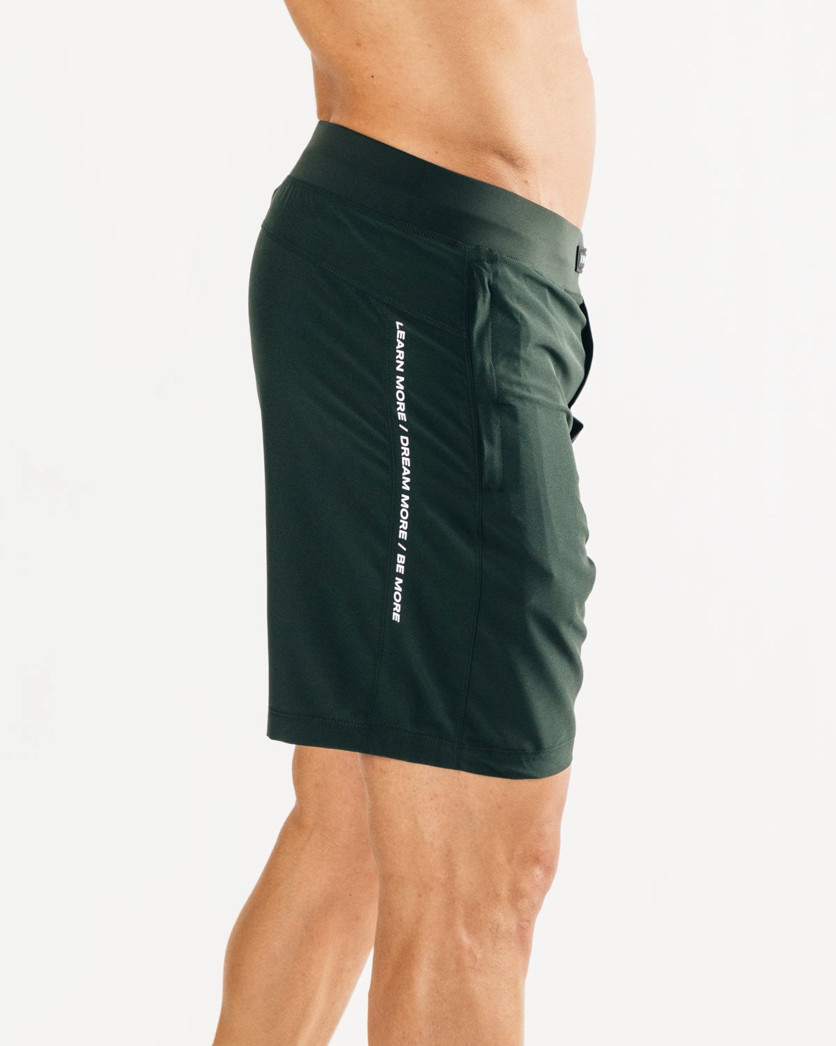 Alphalete Woven 4-Way Stretch 7