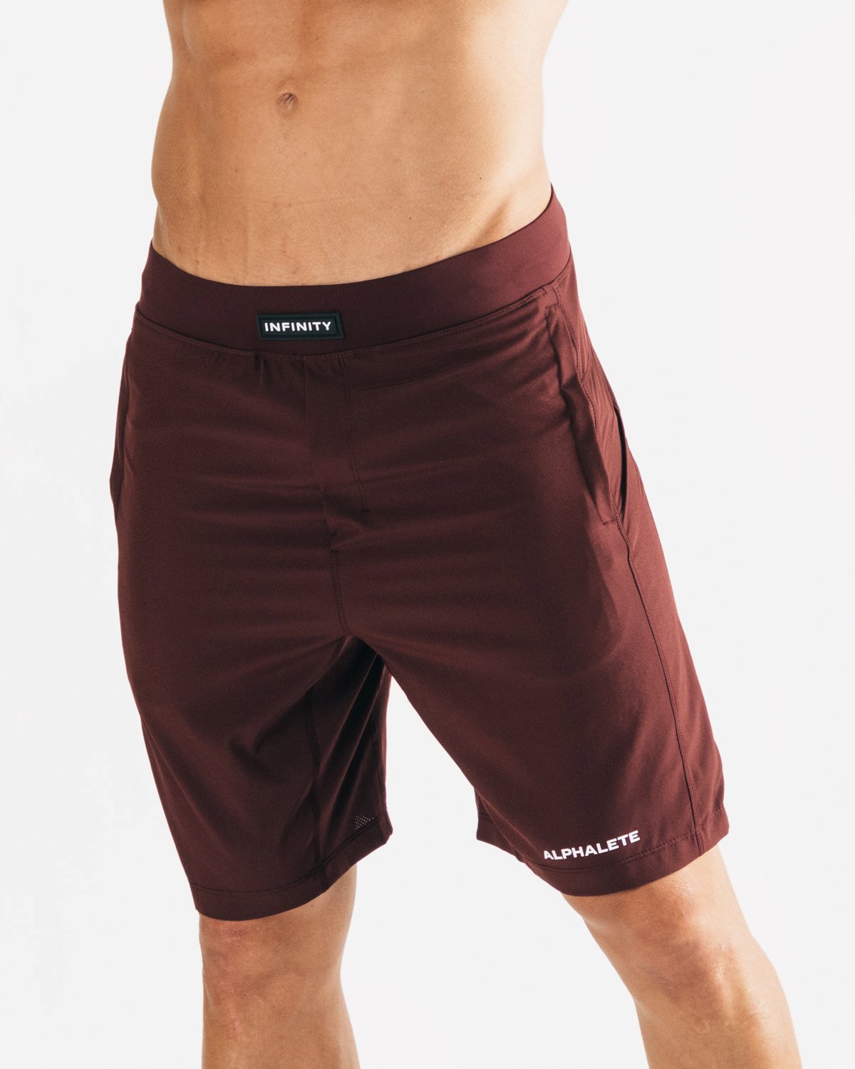 Alphalete Woven 4-Way Stretch 9