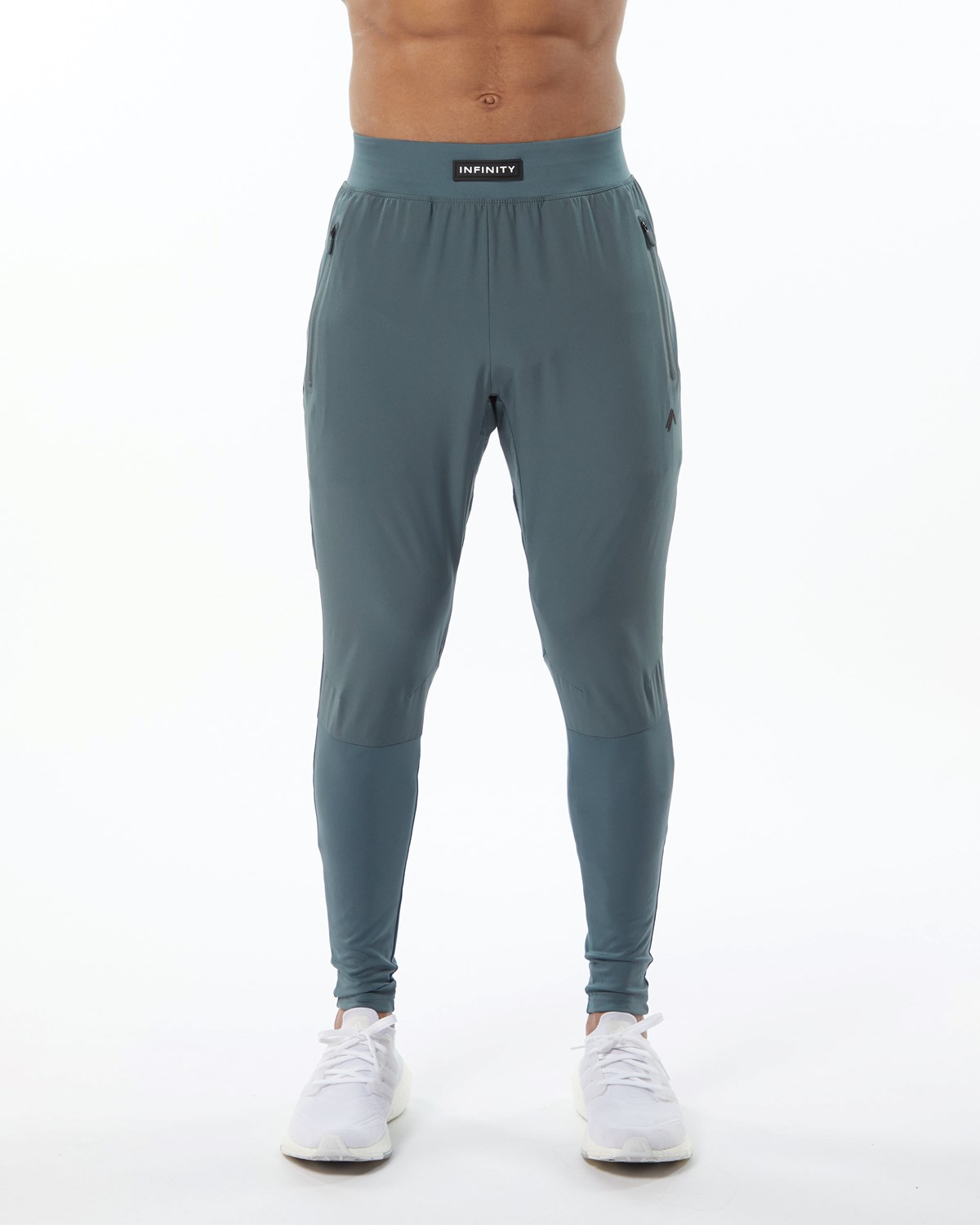 Alphalete Woven 4-Way Stretch 29